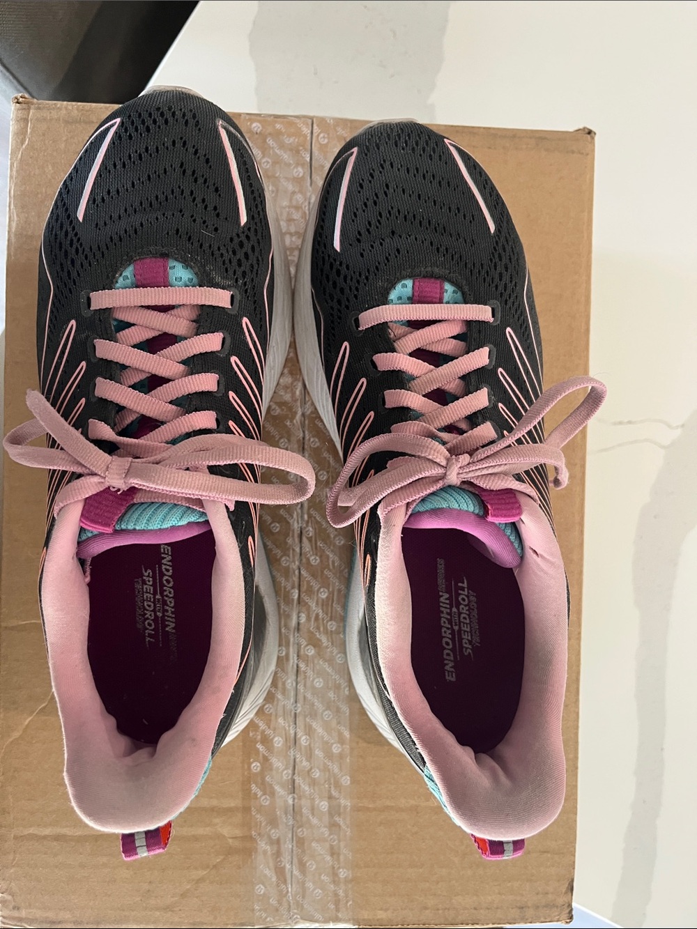 Saucony Black and Pink Women's Athletic Running Shoes - Picture 2 of 5